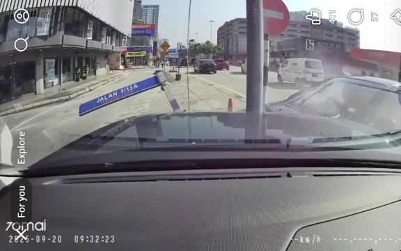 吸毒驾车被抓